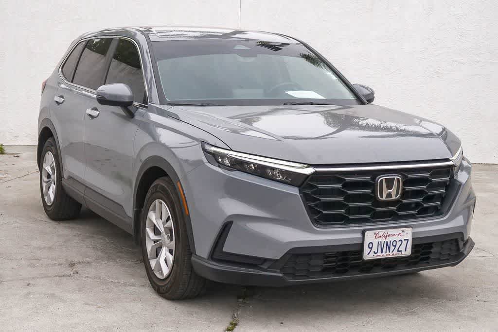 Used 2024 Honda CR-V LX image 3