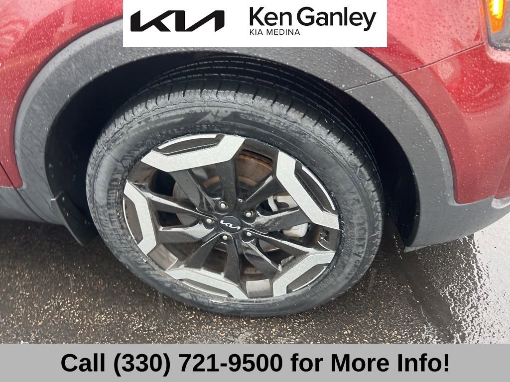 Certified 2023 Kia Telluride EX w/ EX Captain's Chair Package image 22