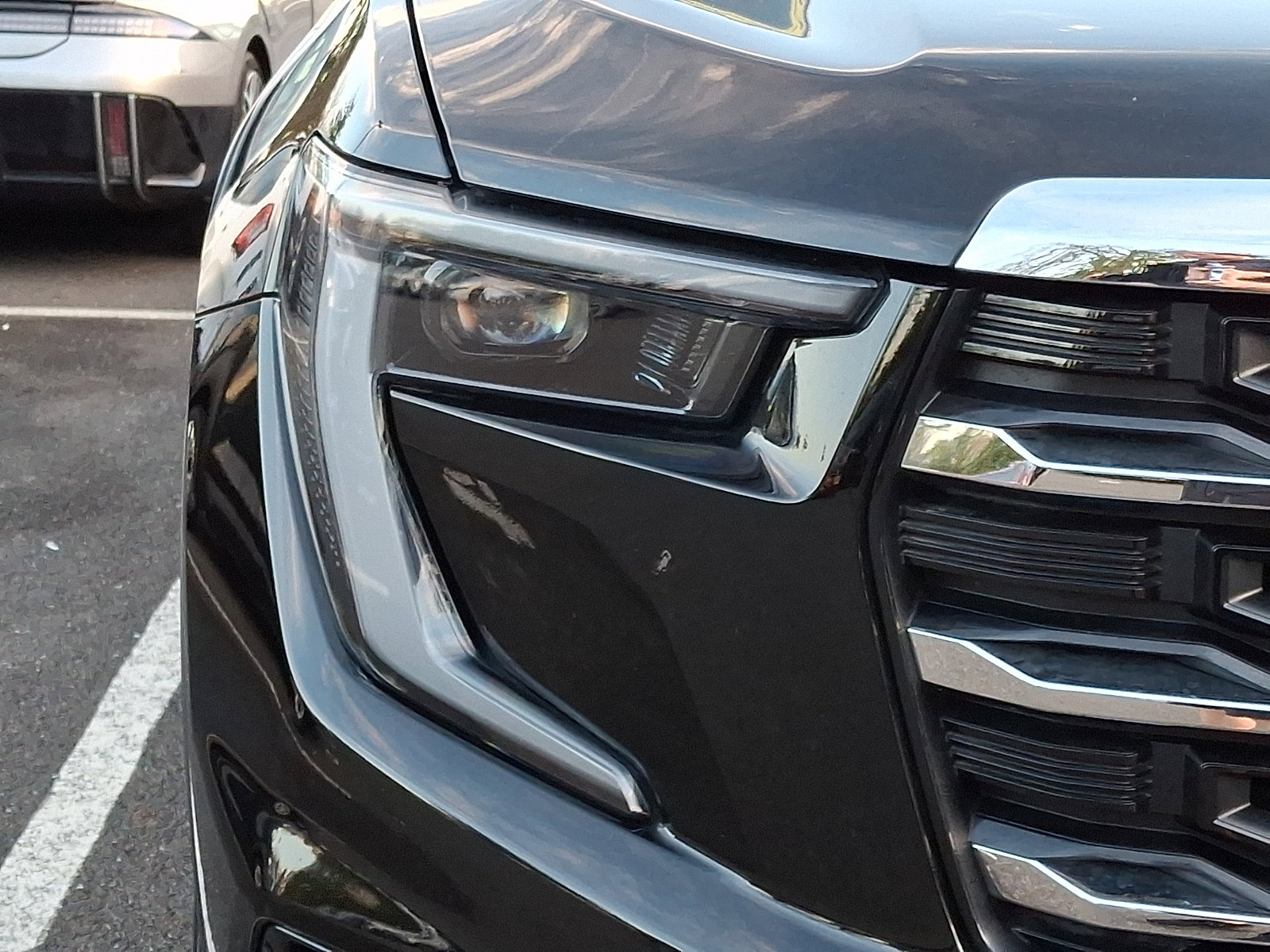 Certified 2025 GMC Acadia Elevation image 9