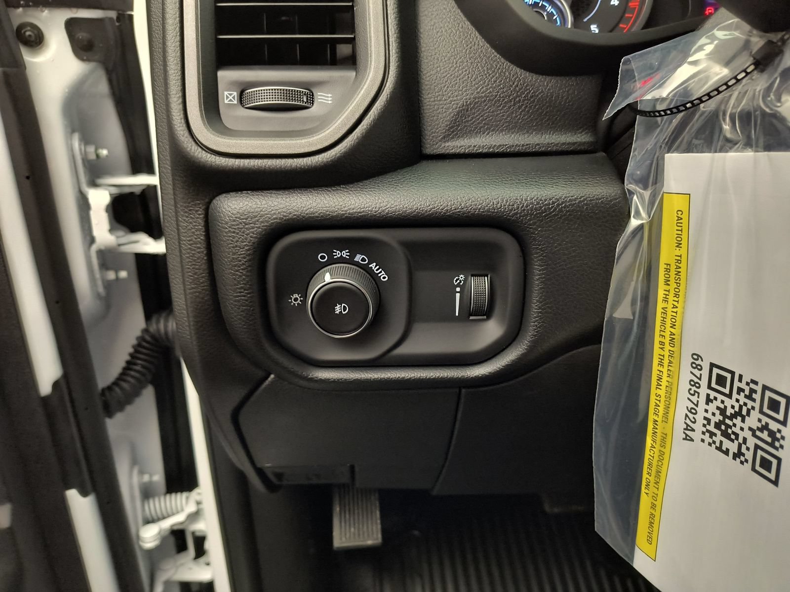 New 2027 RAM 5500 Tradesman AWD/4WD image 15