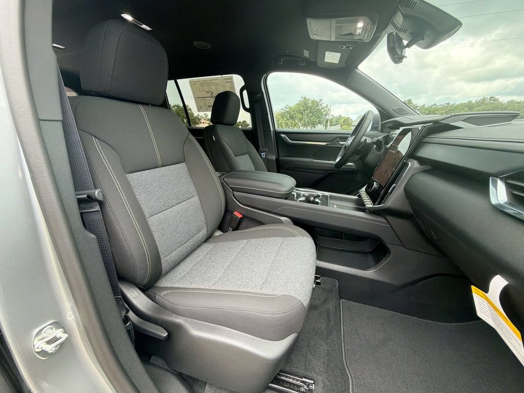 New 2026 GMC Acadia Elevation w/ Black Edition FWD image 32