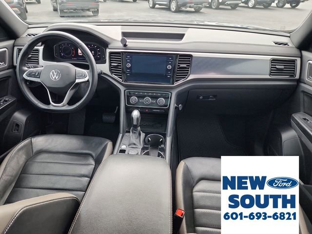 Used 2020 Volkswagen Atlas Cross Sport SEL Premium image 19