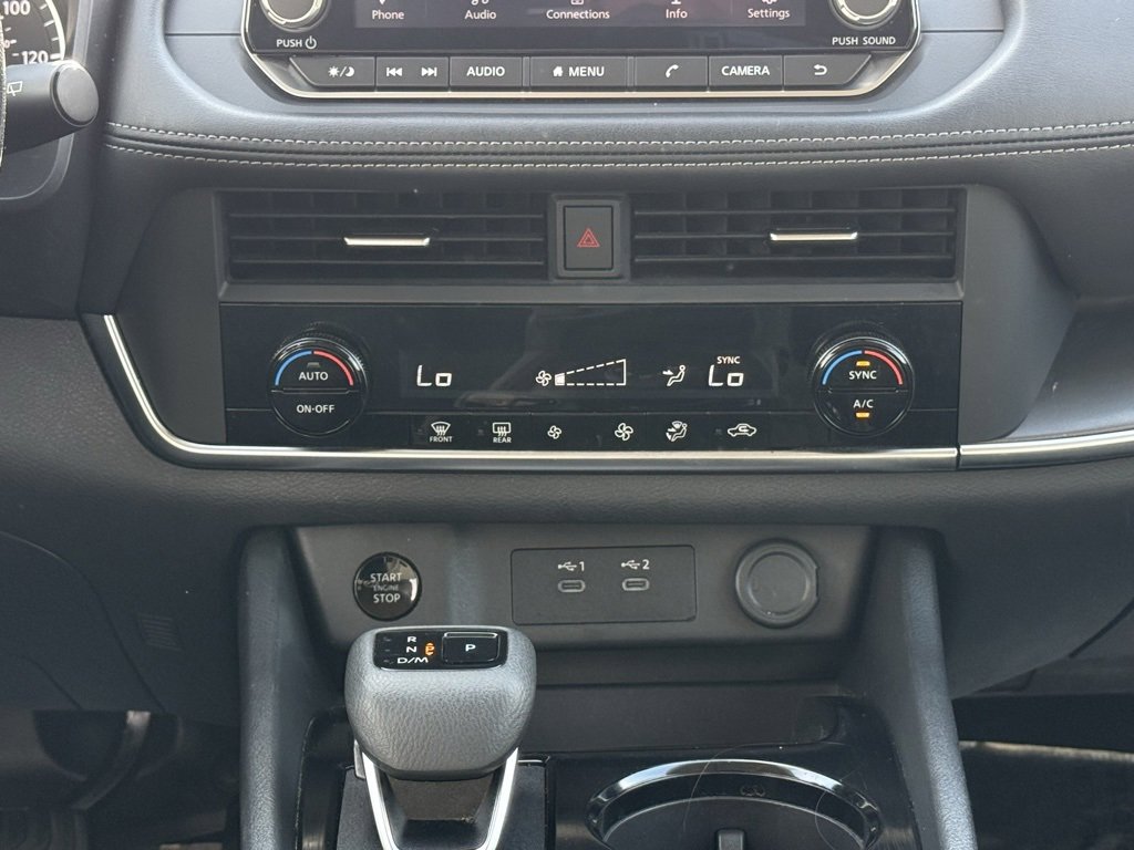 Used 2024 Nissan Rogue SV image 21