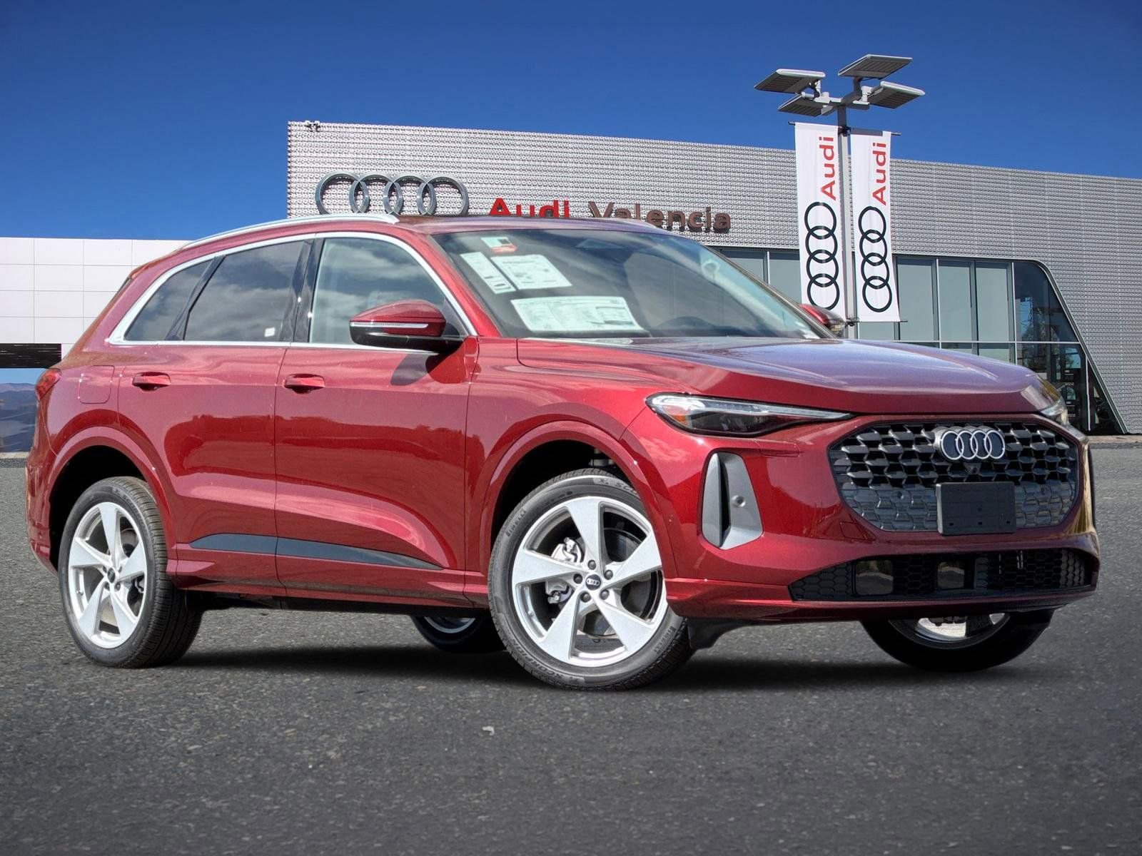 New 2025 Audi Q5 Premium Plus image 2