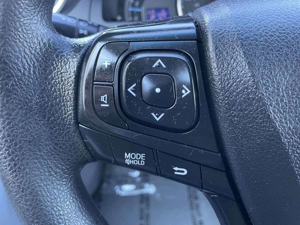 Used 2015 Toyota Camry LE image 31