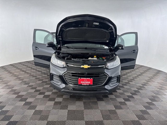 Used 2019 Chevrolet Trax LS w/ Tint and Cruise Package image 11