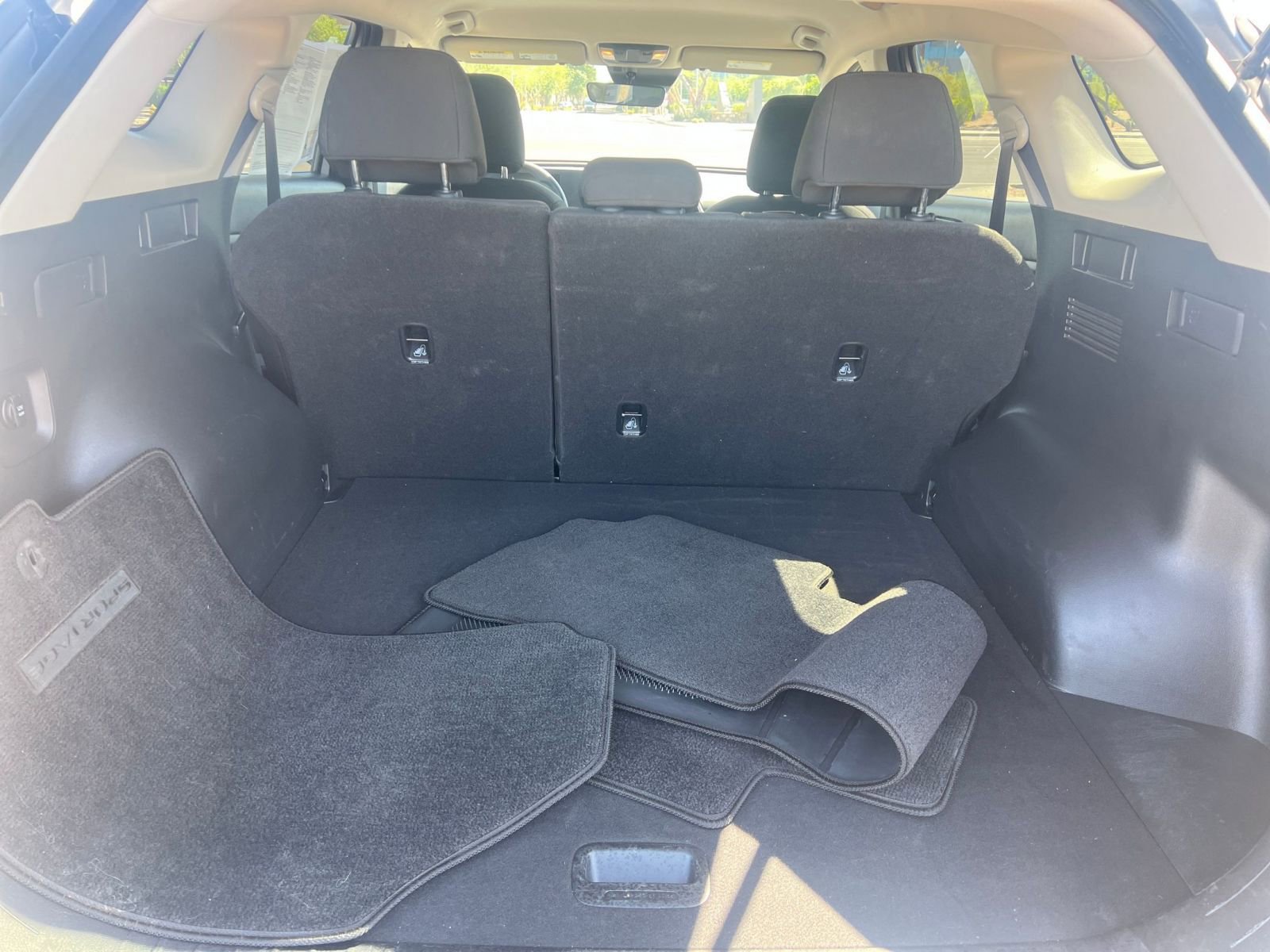 Used 2025 Kia Sportage LX FWD image 31