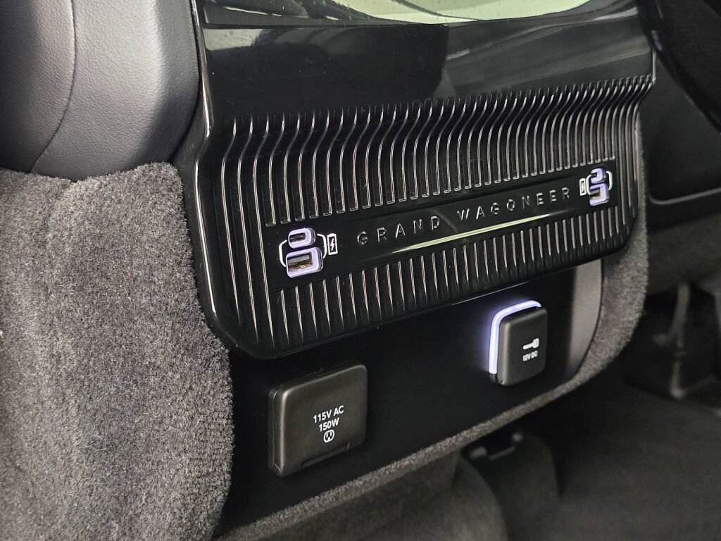 Used 2024 Jeep Grand Wagoneer Series II w/ Quick Order Packagew 28T image 44