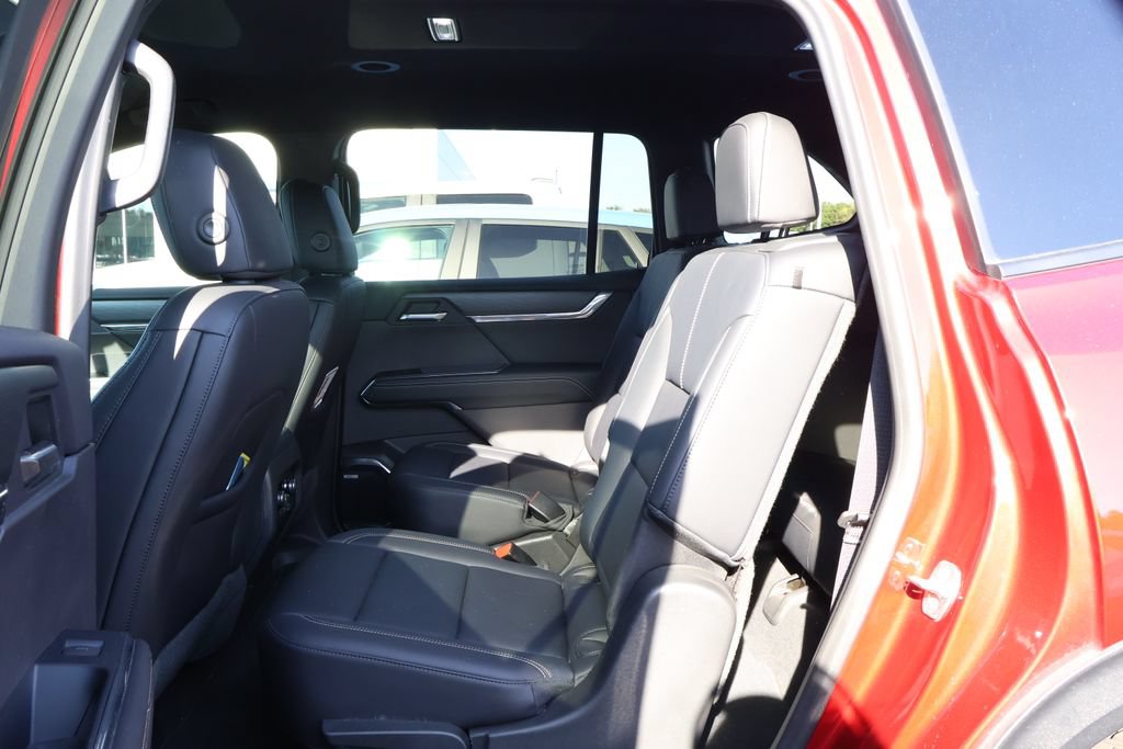 Used 2024 GMC Acadia Elevation FWD image 29