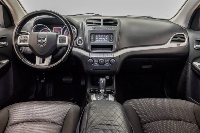 Used 2020 Dodge Journey SE w/ SE Popular Equipment Group FWD image 27