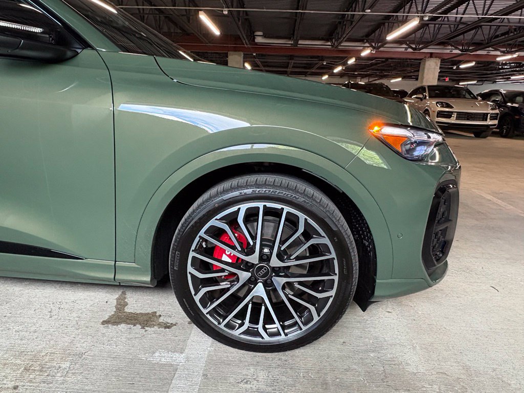 New 2026 Audi SQ5 Prestige AWD/4WD image 11