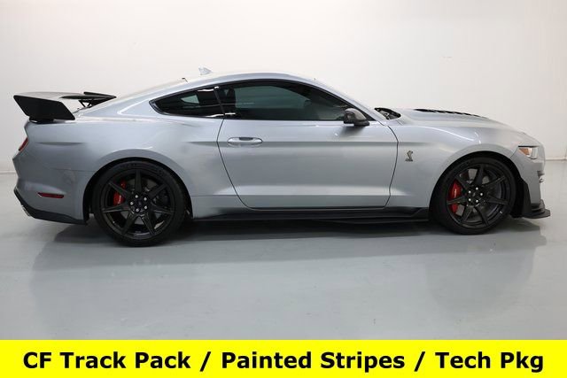 Used 2022 Ford Mustang Shelby GT500 w/ Carbon Fiber Track Pack image 3
