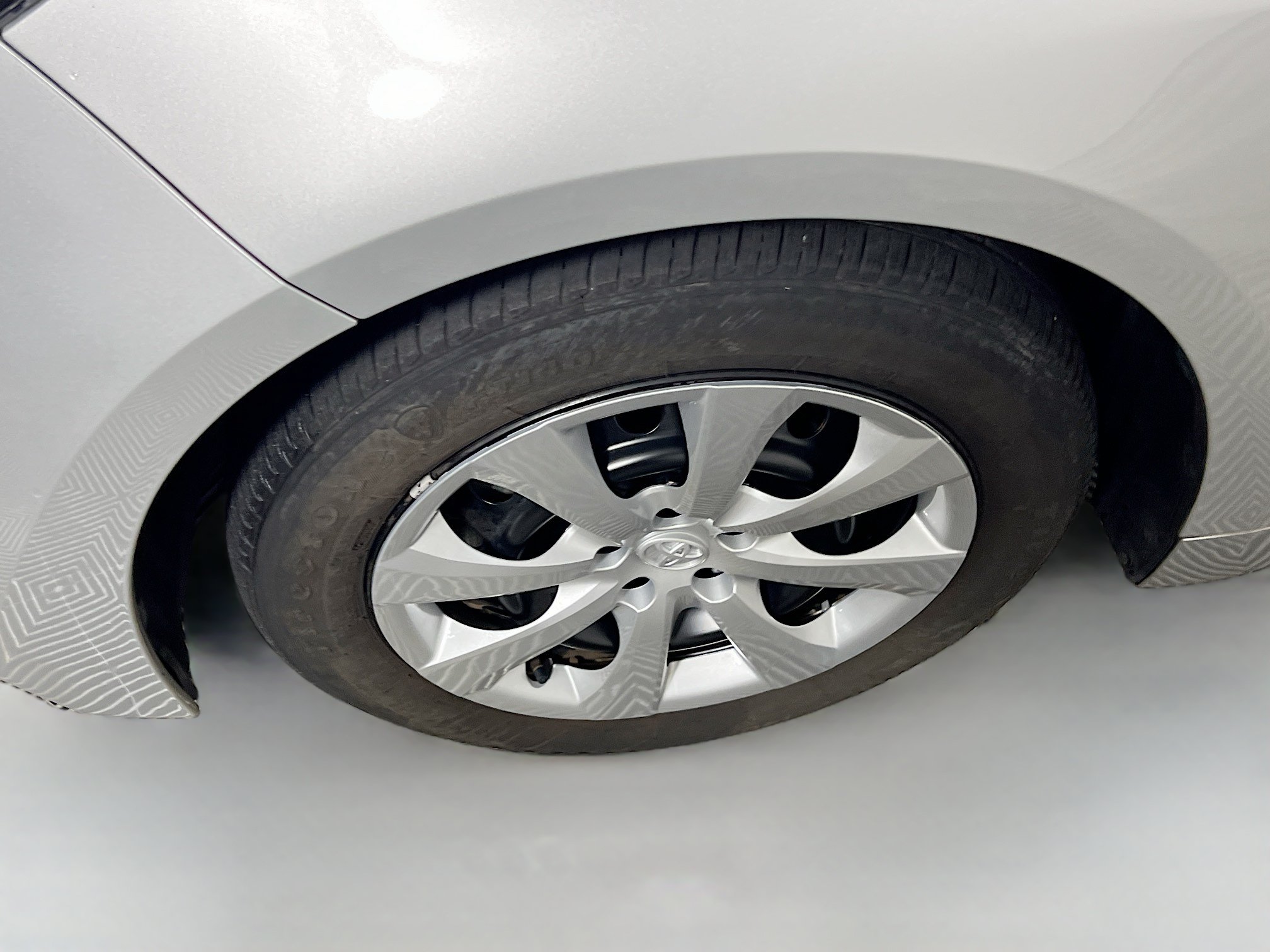 Used 2024 Toyota Corolla LE FWD image 14