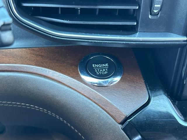 Used 2022 Ford Explorer King Ranch w/ Premium Technology Package image 15