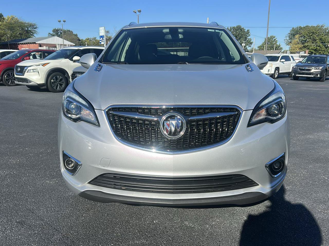 Used 2019 Buick Envision Essence FWD image 2