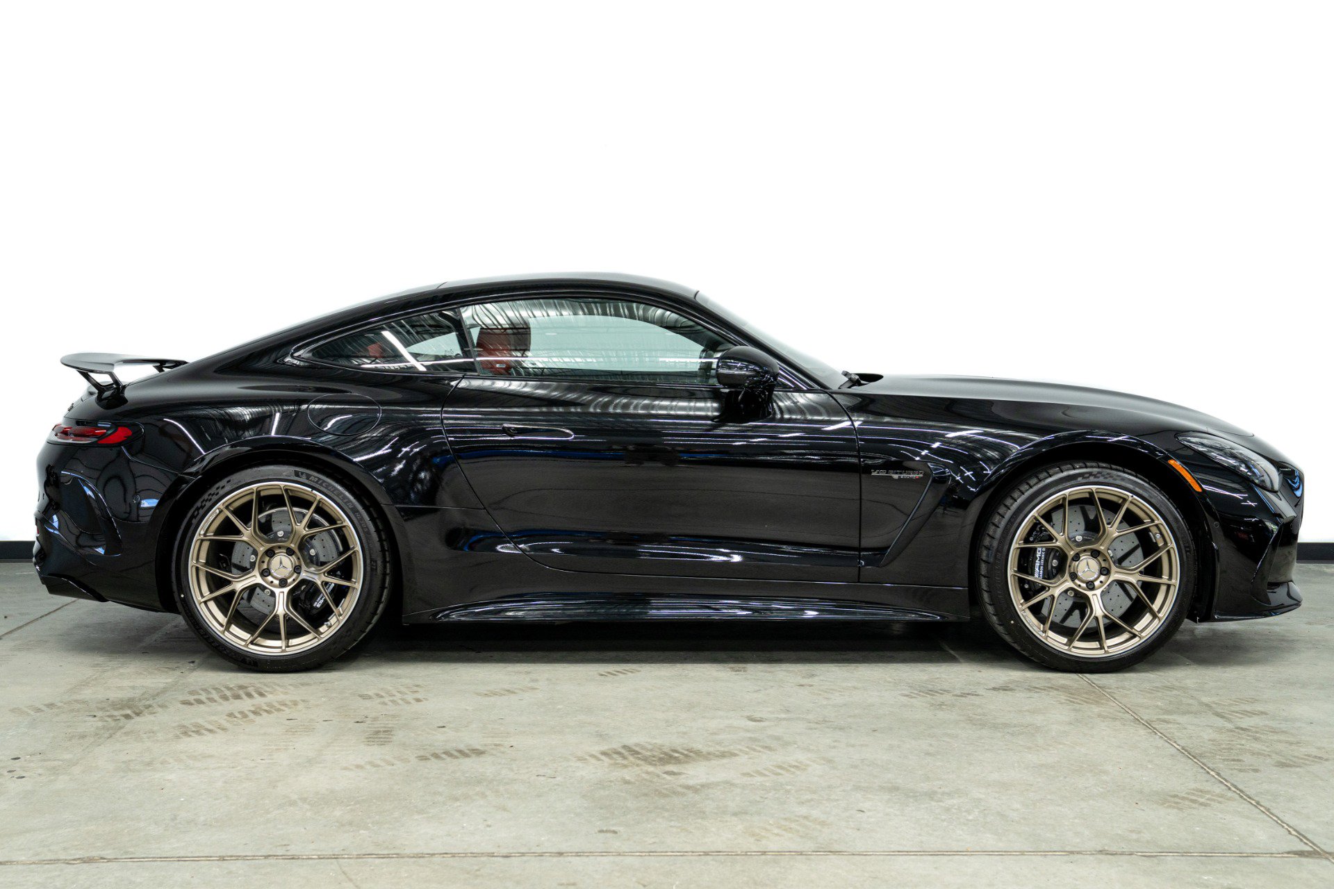 Used 2026 Mercedes-Benz AMG GT 63 image 38
