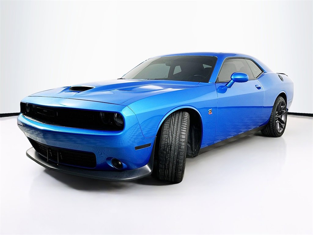 Used 2023 Dodge Challenger R/T Scat Pack image 2