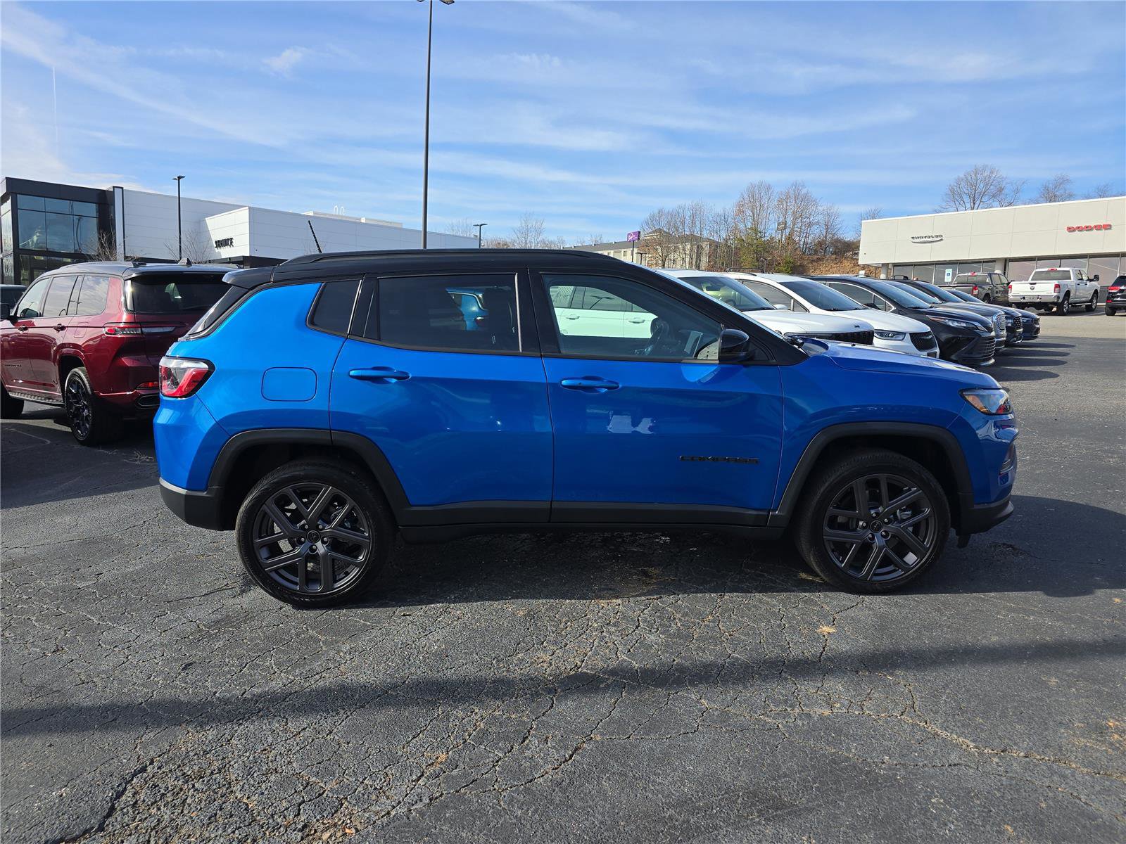 Used 2026 Jeep Compass Limited image 2