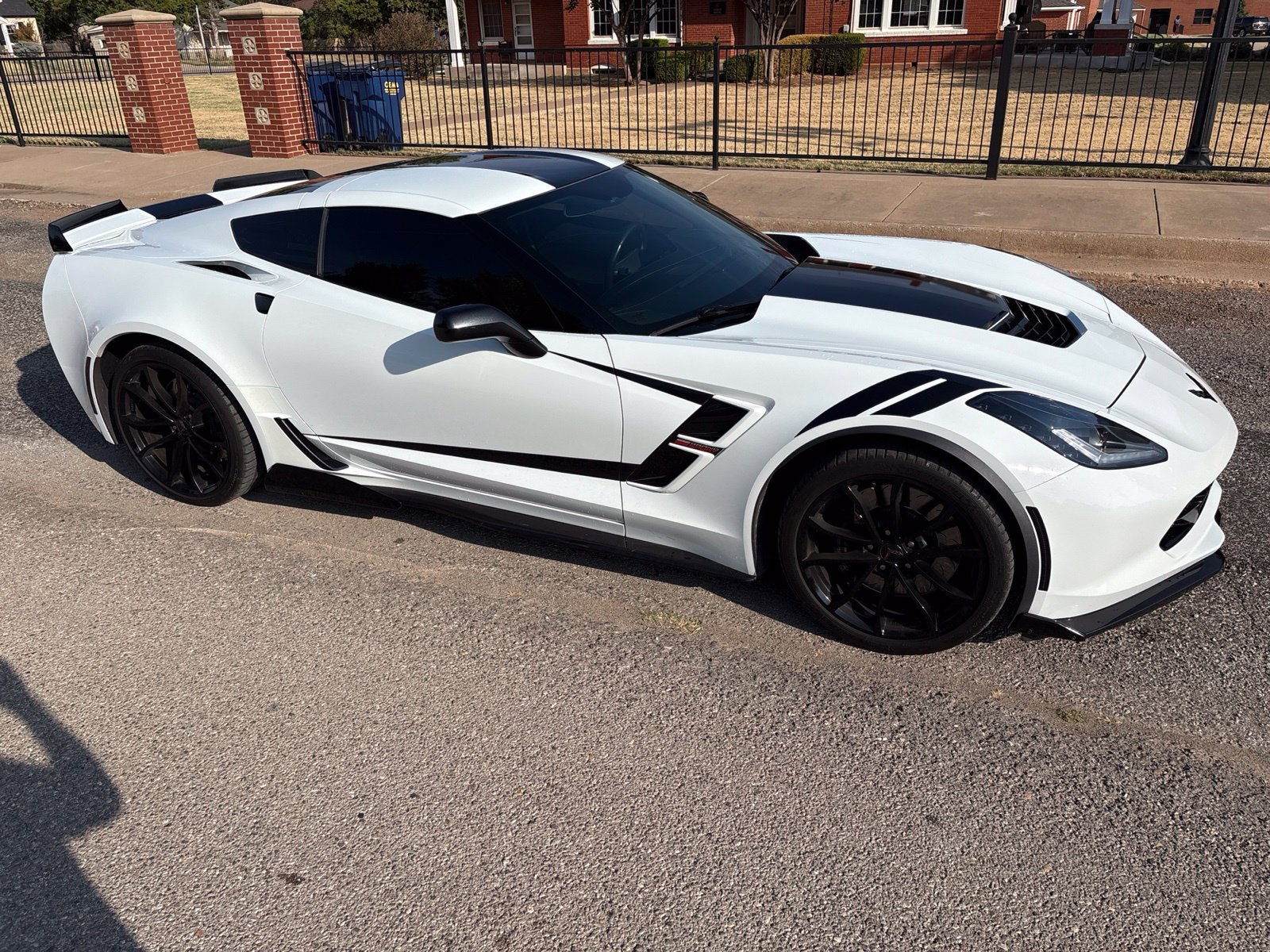Used 2017 Chevrolet Corvette Grand Sport RWD image 2