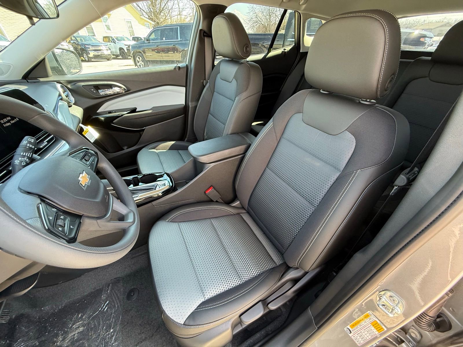 New 2026 Chevrolet Trax LT w/ LPO, Blackout Package image 13