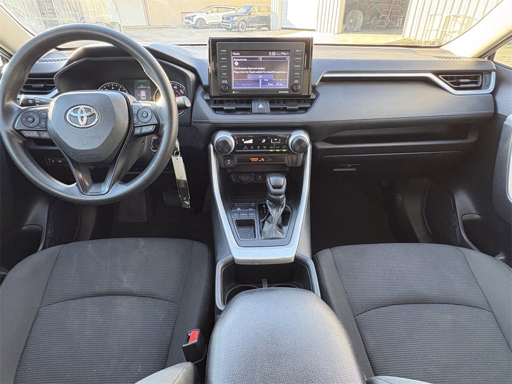 Used 2022 Toyota RAV4 LE image 26