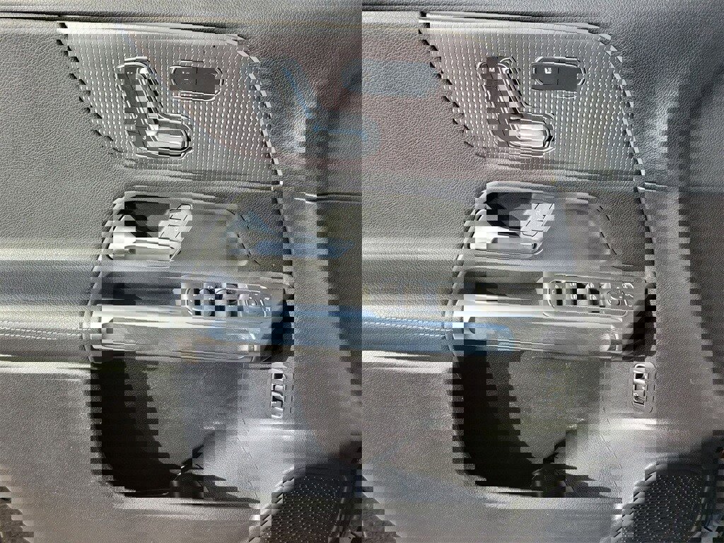 Certified 2021 Mercedes-Benz GLB 250 image 15