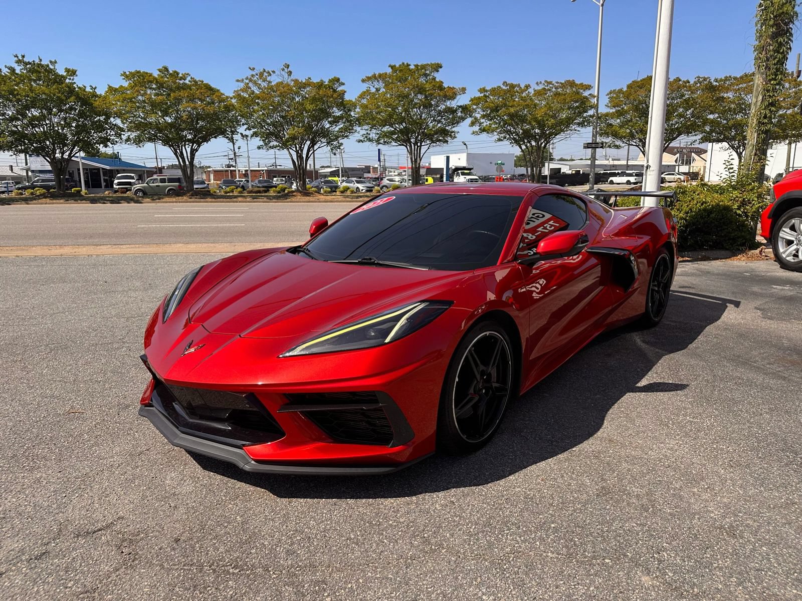 Used 2021 Chevrolet Corvette Stingray Preferred Cpe w/ Z51 Performance Package RWD image 7