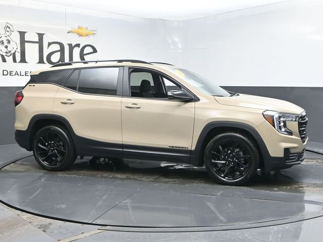 Used 2023 GMC Terrain SLE w/ Driver Convenience Package image 49
