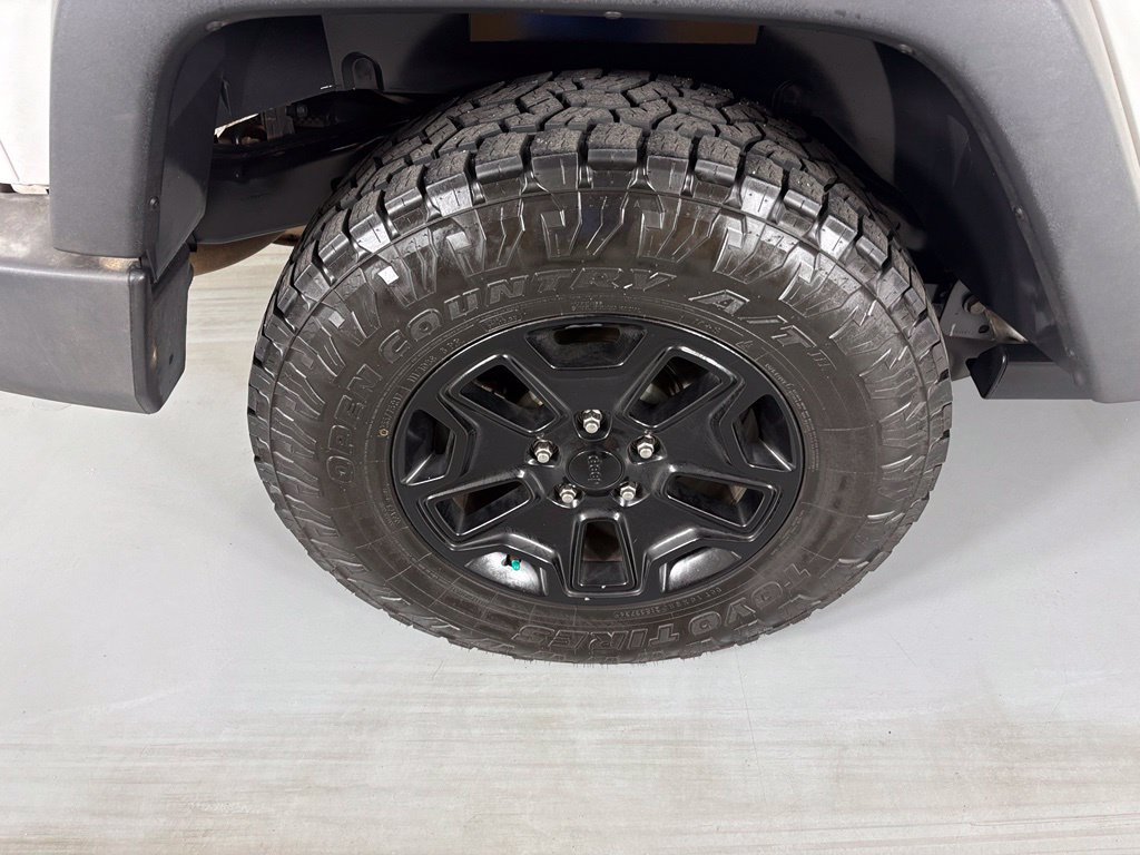 Used 2017 Jeep Wrangler Sport AWD/4WD image 15