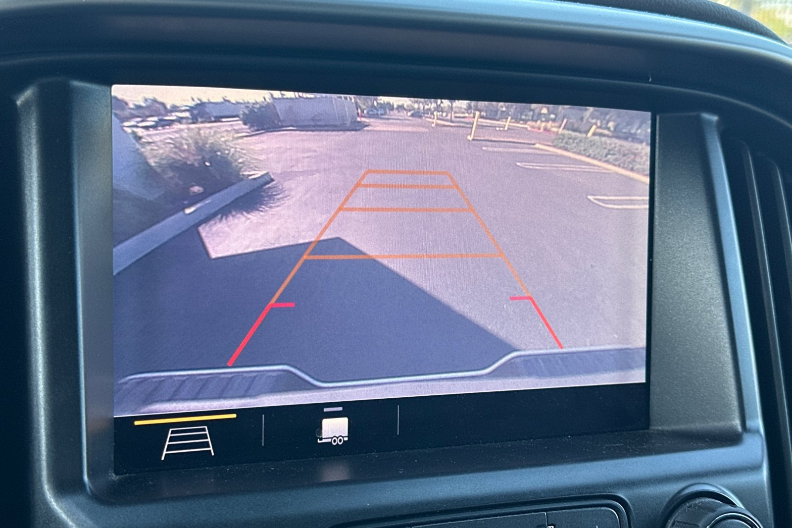 Used 2019 Chevrolet Colorado LT AWD/4WD image 25