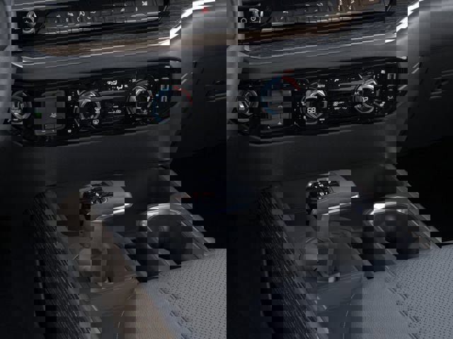 New 2026 GMC Sierra 1500 SLT AWD/4WD image 23