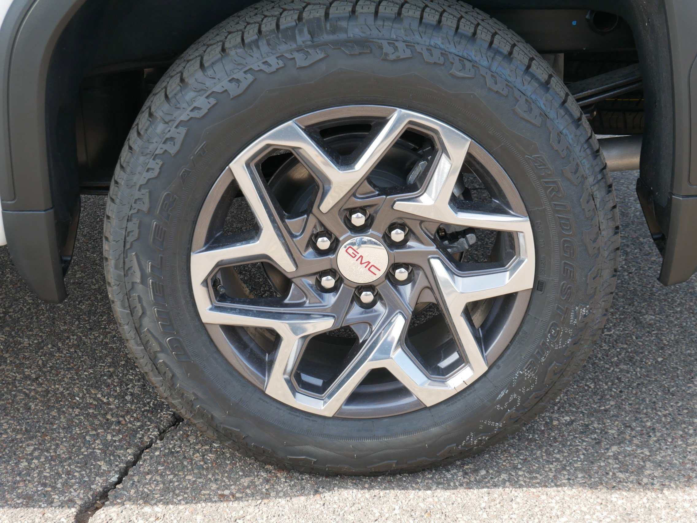 New 2026 GMC Sierra 1500 SLT w/ SLT Premium Plus Package AWD/4WD image 3
