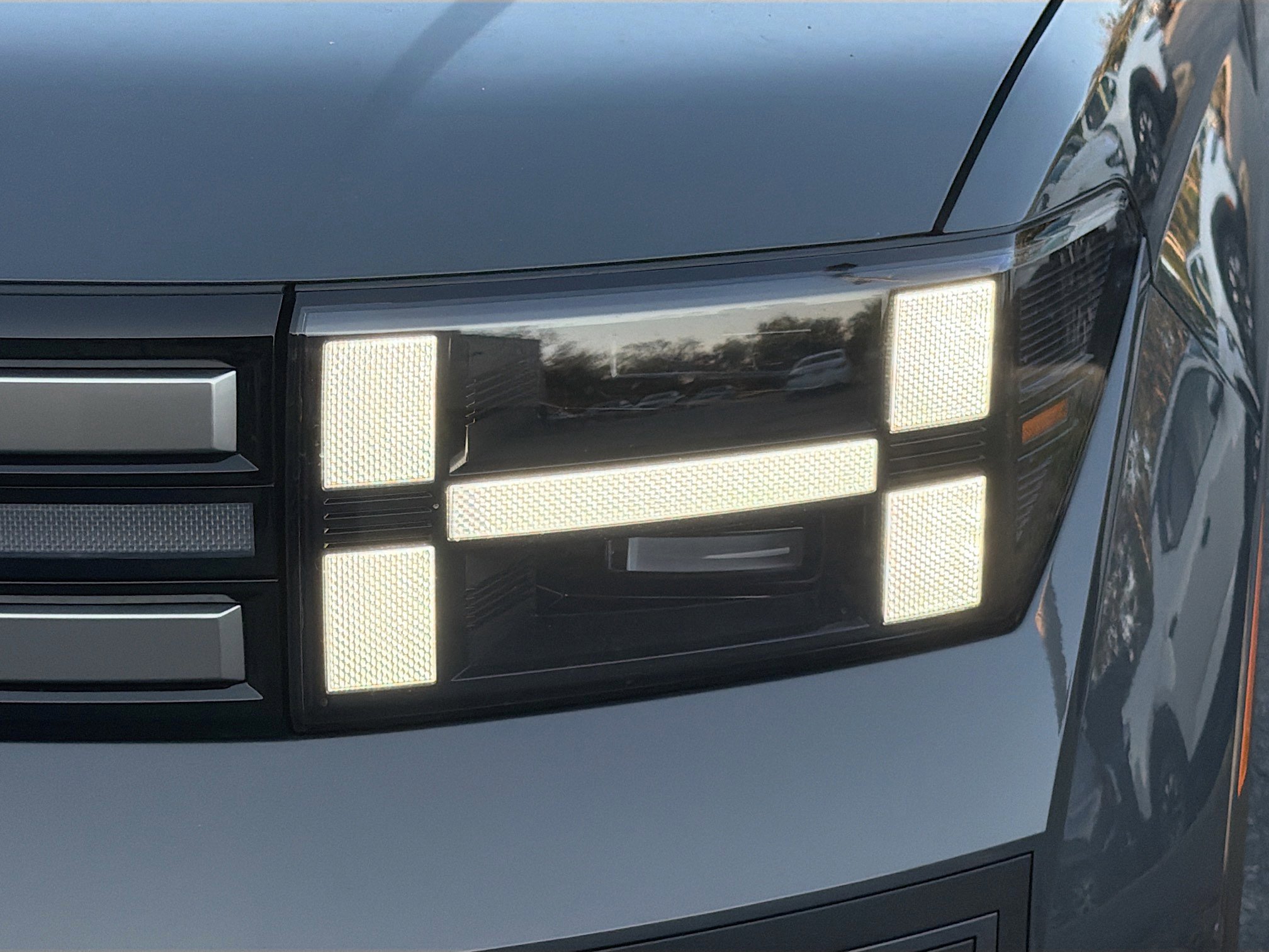 New 2026 Hyundai Santa Fe SEL image 9