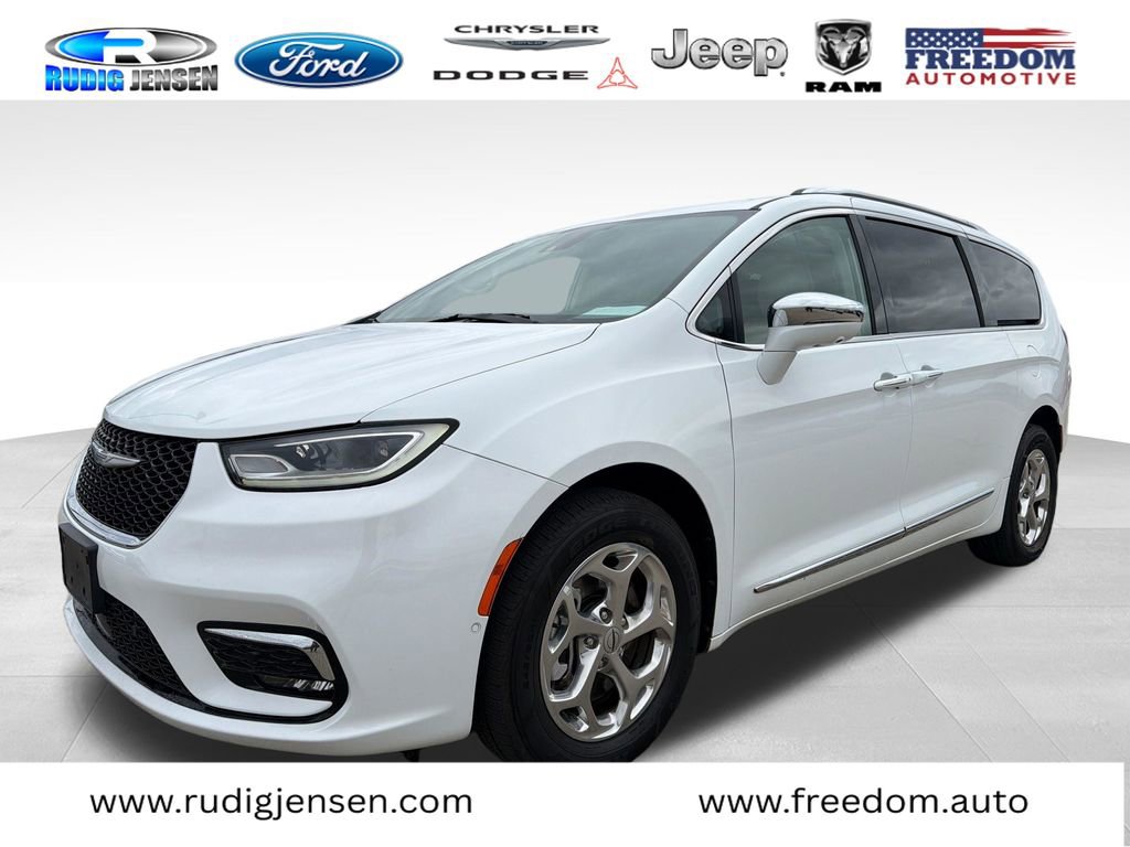 Used 2021 Chrysler Pacifica Limited w/ Premium & Safety Sphere Group AWD/4WD 360° Tour