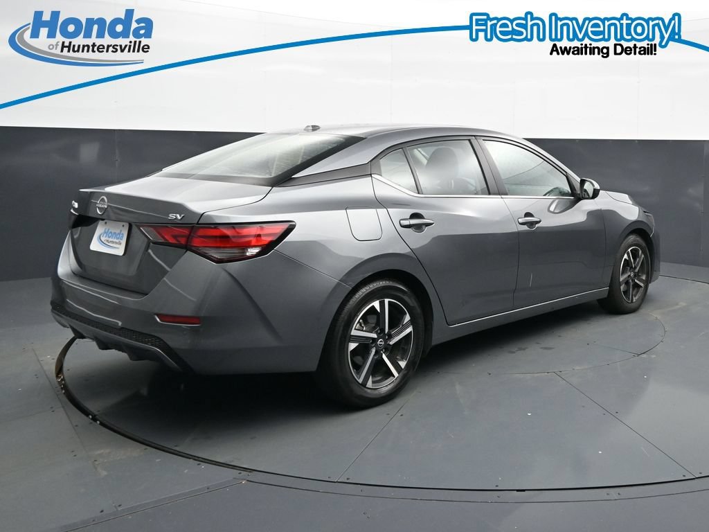 Used 2024 Nissan Sentra SV FWD image 10