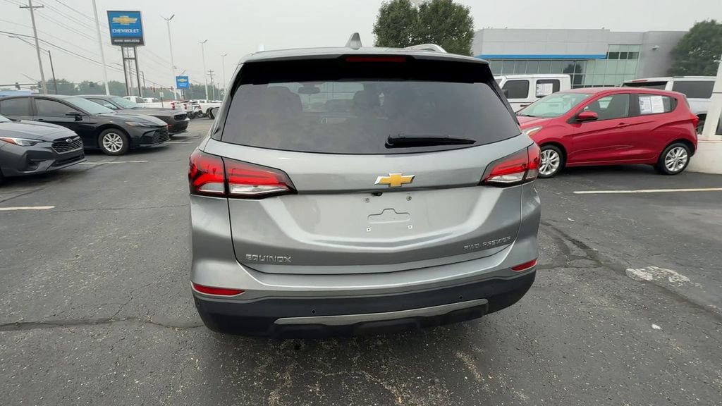 Used 2024 Chevrolet Equinox Premier AWD/4WD image 7