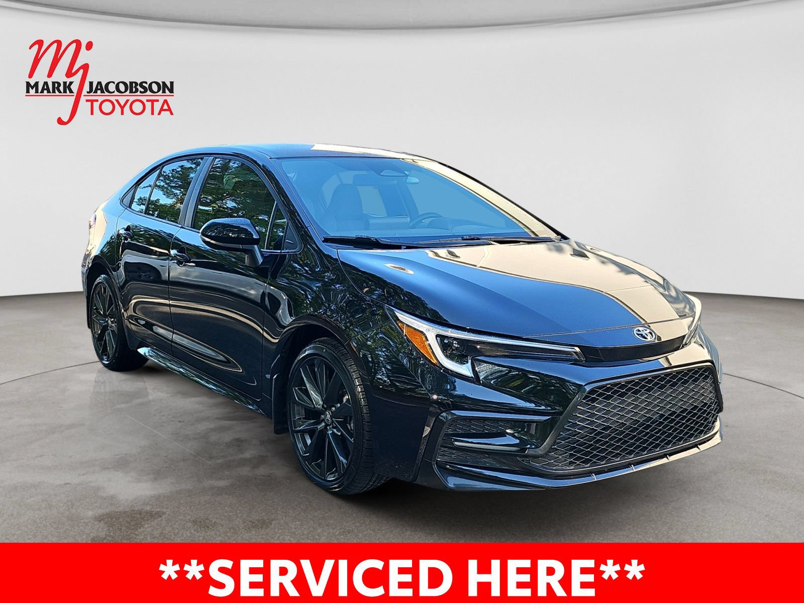 Used 2025 Toyota Corolla SE FWD image 5