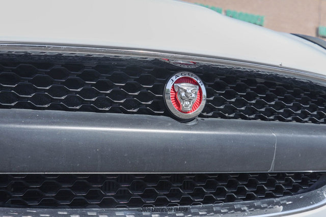 Used 2017 Jaguar F-TYPE Convertible image 59