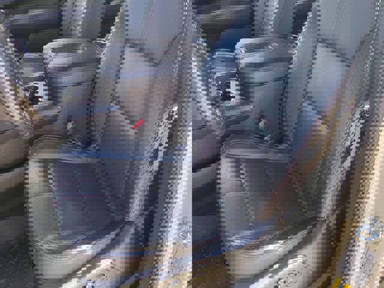 Used 2021 Chevrolet Suburban RST image 17