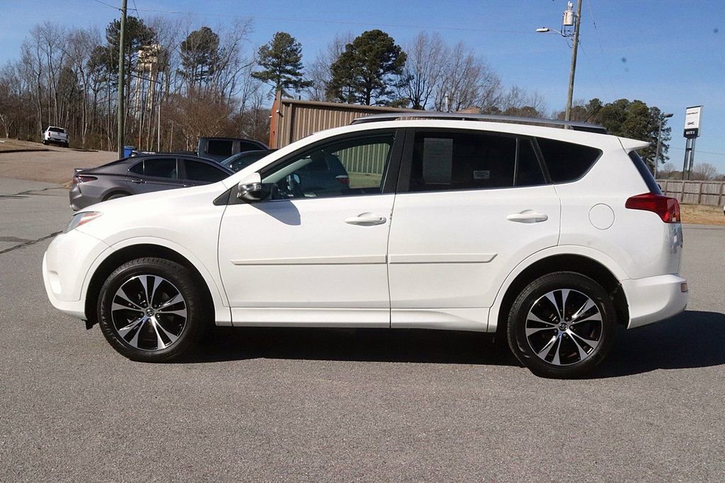 Used 2015 Toyota RAV4 Limited image 4