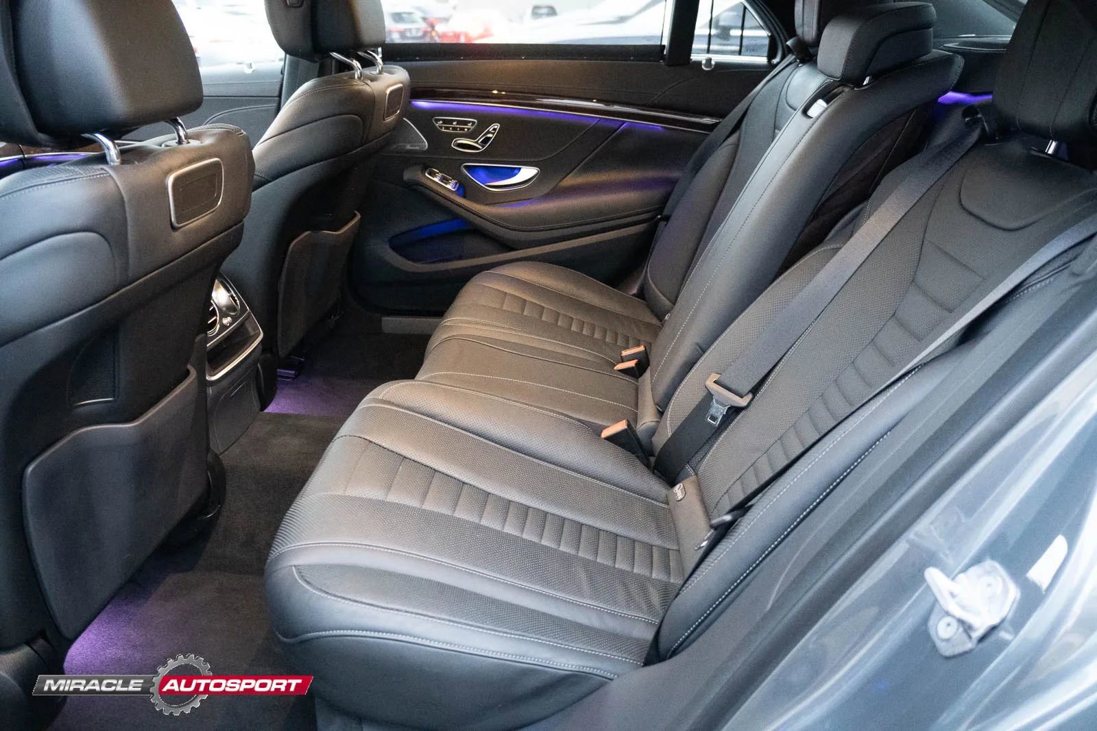 Used 2018 Mercedes-Benz S 560 S 560 4MATIC Sedan 4D image 24