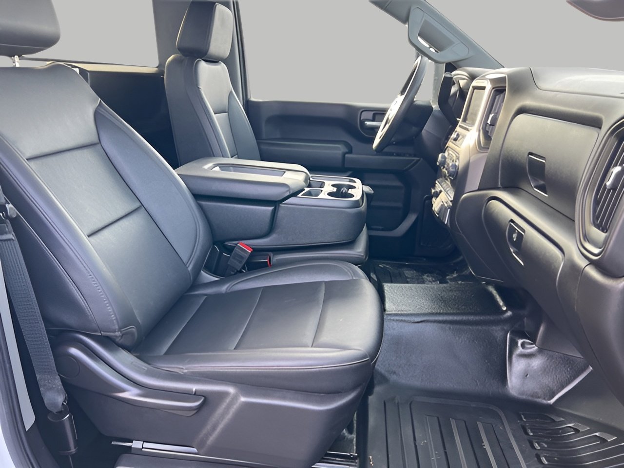 Used 2025 Chevrolet Silverado 2500 W/T w/ WT Convenience Package image 27