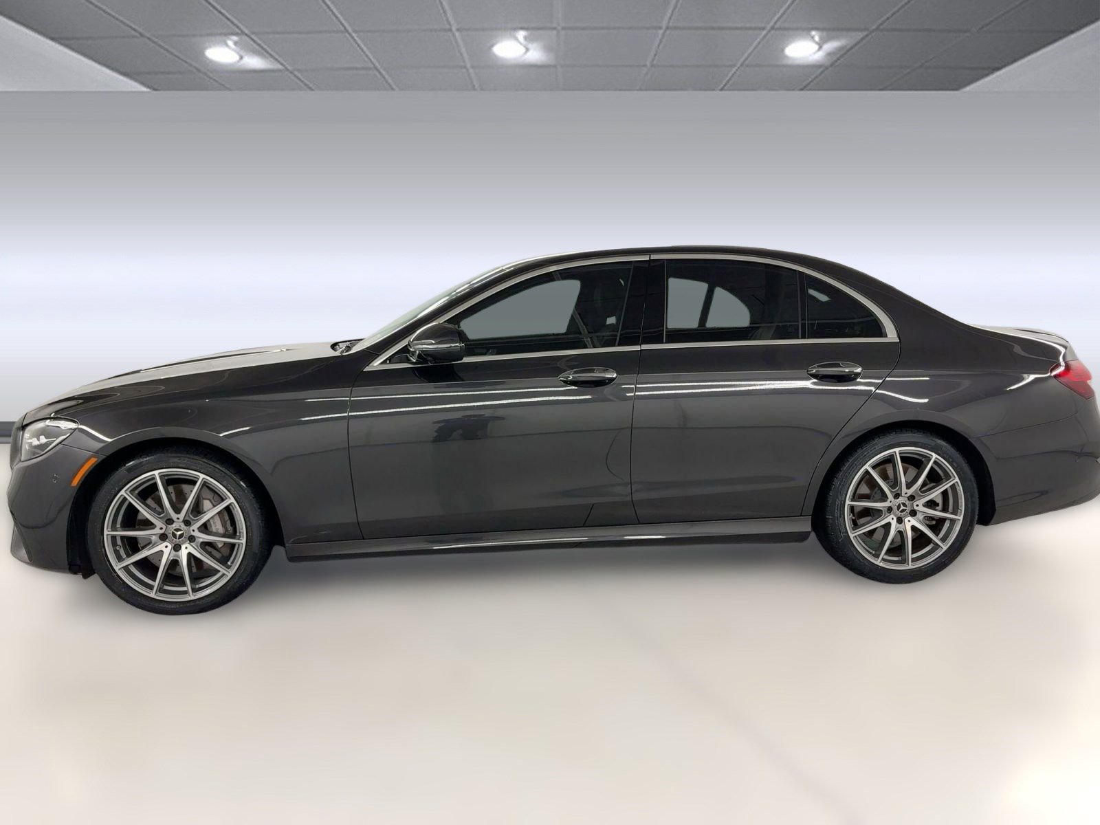 Certified 2023 Mercedes-Benz E 450 4MATIC Sedan image 2