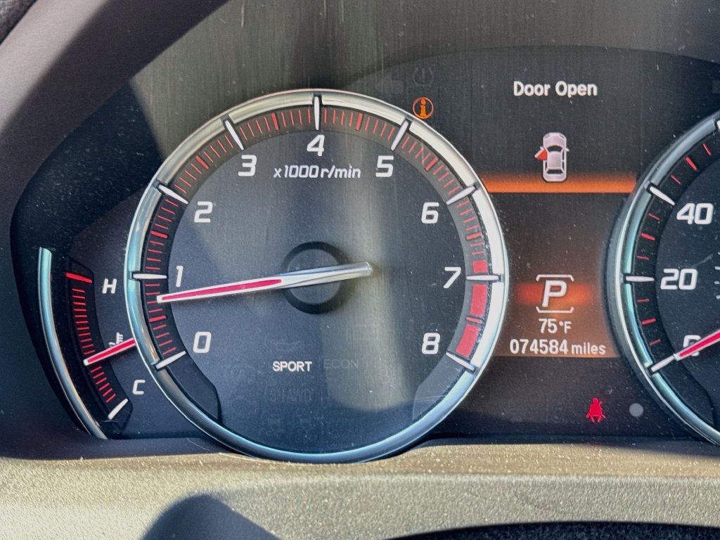 Used 2018 Acura TLX w/ Technology & A-SPEC Package FWD image 14
