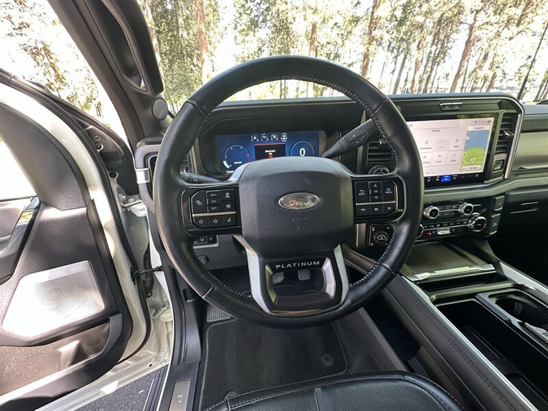 Used 2026 Ford F350 Platinum w/ Tremor Off-Road Package AWD/4WD image 89