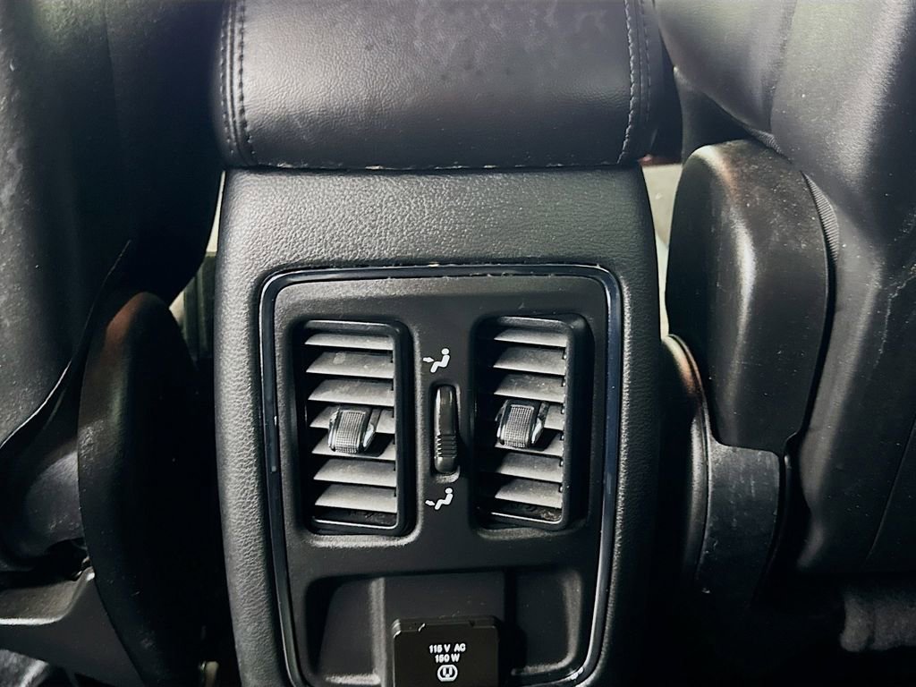 Used 2022 Jeep Grand Cherokee Laredo X image 31