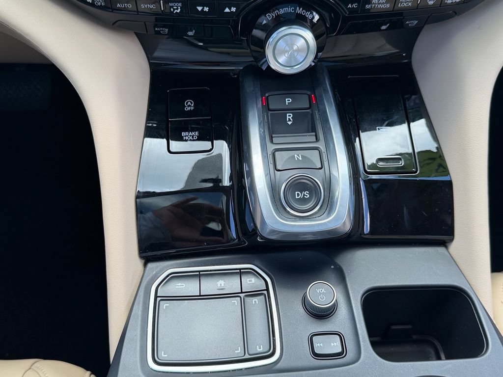 Used 2023 Acura MDX w/ Technology Package FWD image 29