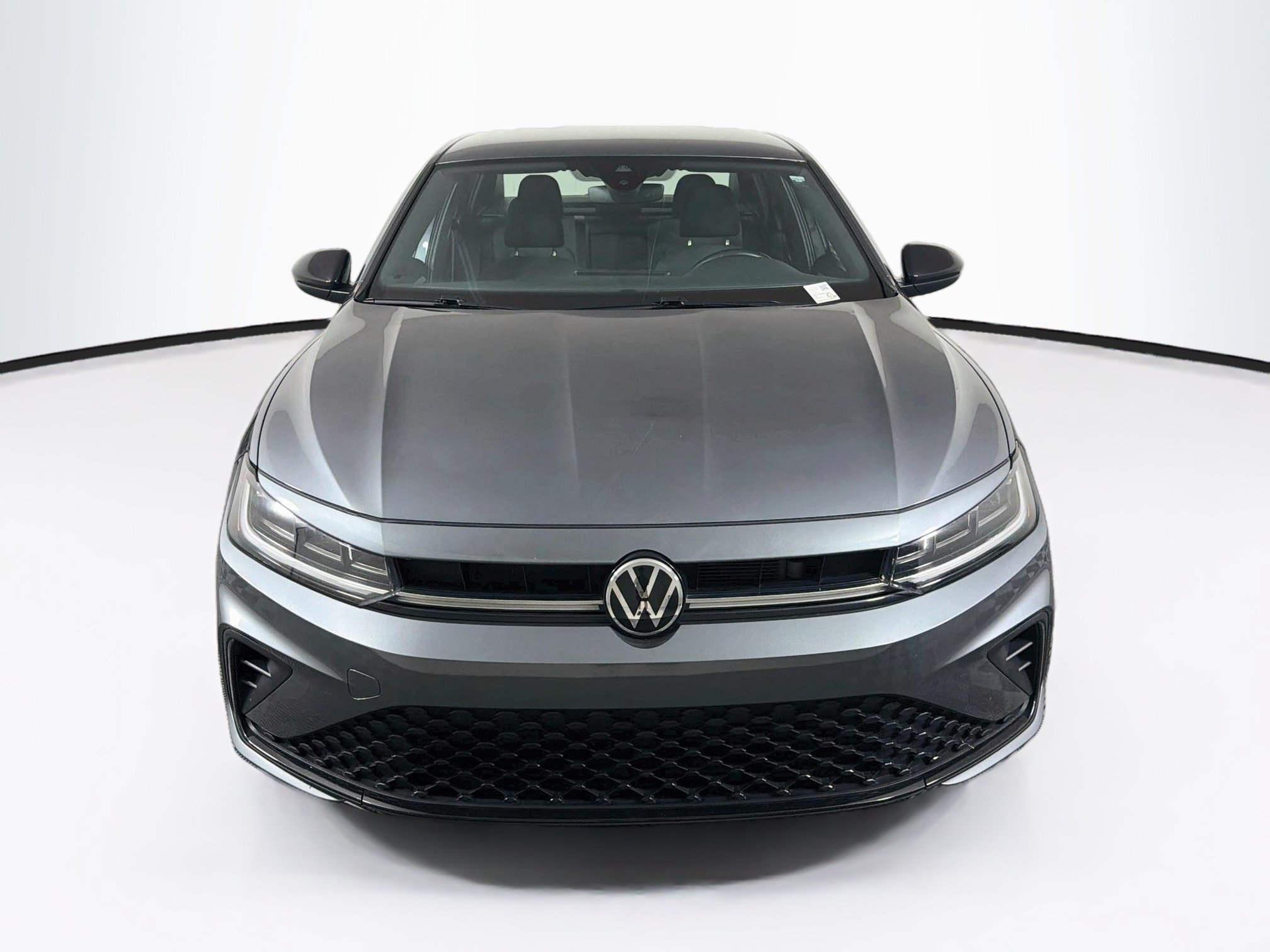 Used 2025 Volkswagen Jetta Sport FWD image 2