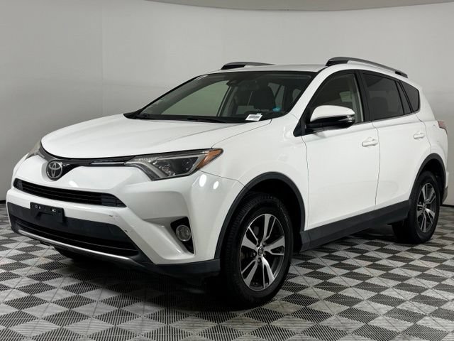 Used 2017 Toyota RAV4 XLE w/ Premium Special Value Package AWD/4WD image 2