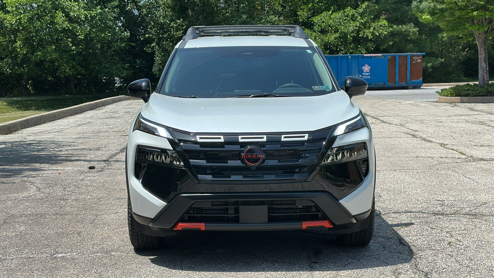 New 2026 Nissan Rogue SV AWD/4WD image 3